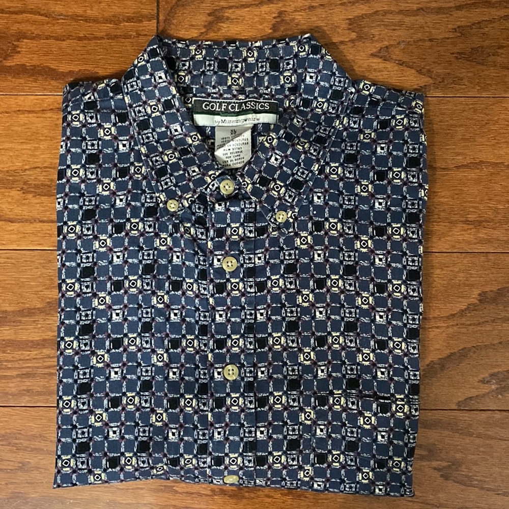 Munsingwear golf classics button down shortsleeved shirt- size XL